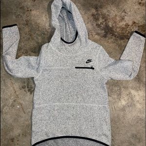 Nike pullover